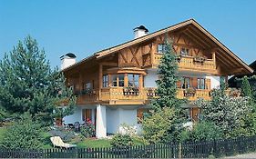 Ferienhaus Rosa 1&3